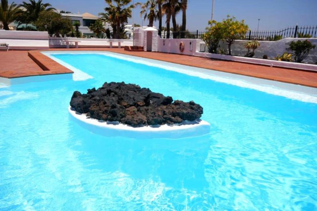 Casa Playa Los Pocillos In Puerto Del Carmen Puerto del Carmen  Eksteriør billede